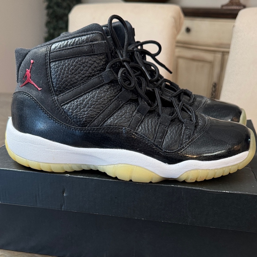 Jordan Kids Black and Red Sneakers